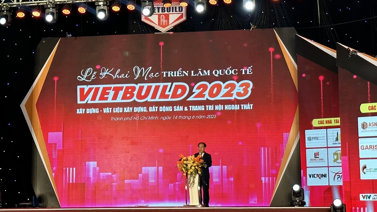 ACC THAM DỰ LỄ KHAI MẠC VIETBUILD LẦN THỨ 2 TẠI THÀNH PHỐ HỒ CHÍ MINH NĂM 2023 1 z4431644601077 4327751952793bfc10f28a0a068451dd
